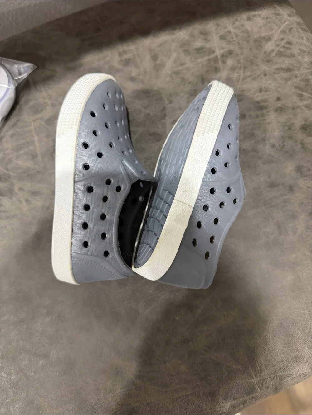 Old Navy Kids Gray Slip-On Foam shoes